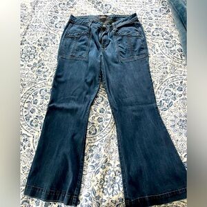 Level 99 Flare denim jeans sz 32